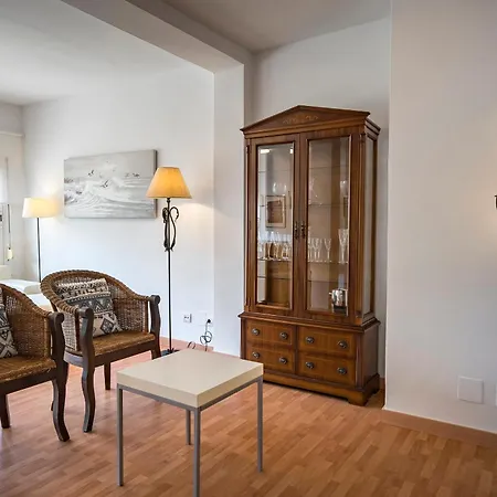 Habitat Ribes Apartment Barcelona